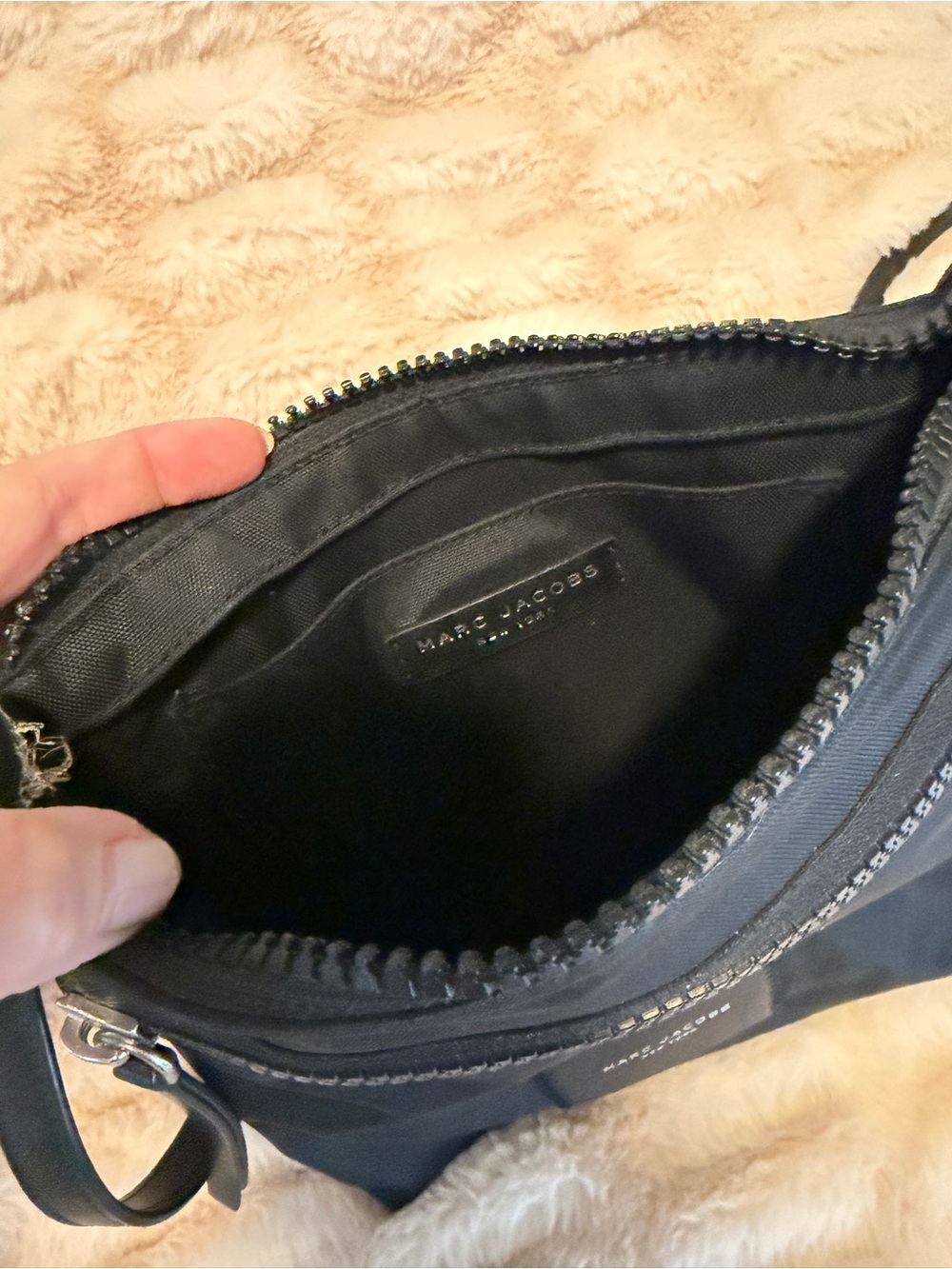 Marc Jacobs Black Nylon Crossbody Belt Bag - Picture 6 of 9